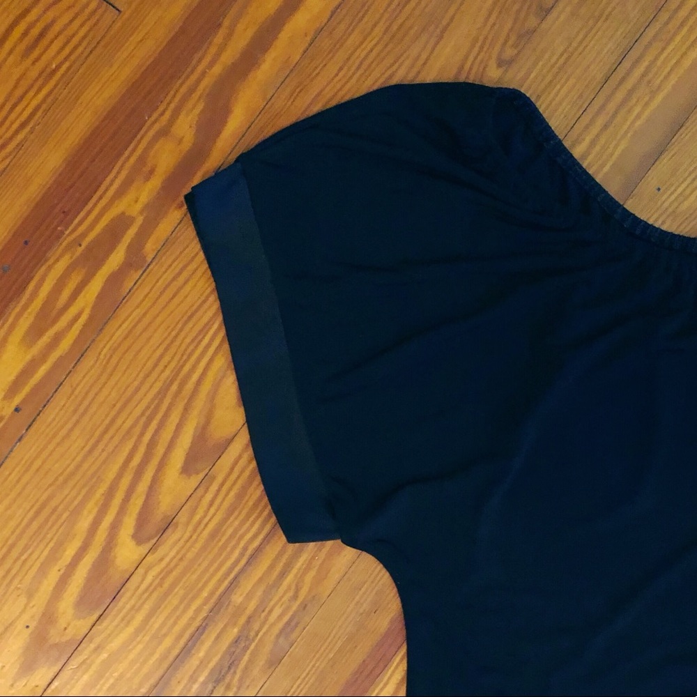 Express Blouse - Picture 6 of 6